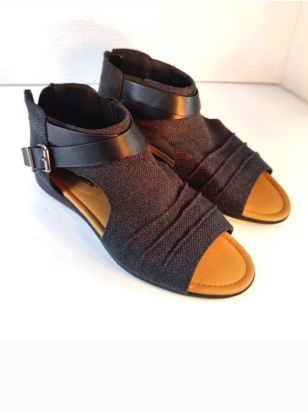 ComfortView The Payton Shootie Gladiator Sandals Textured Fabric Black Size 8.5